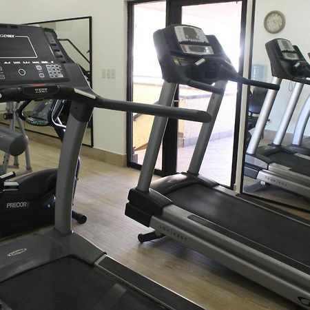 Hafersons Inn Hotel & Suites シウダード・マデロ エクステリア 写真