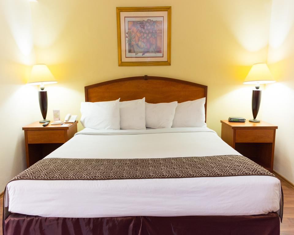 Hafersons Inn Hotel & Suites シウダード・マデロ エクステリア 写真